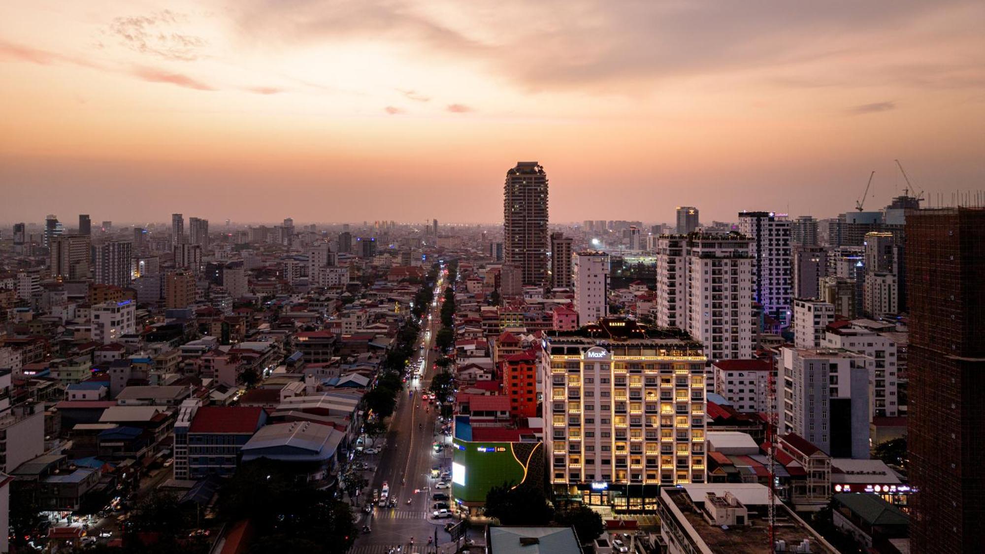 מלון Maxx Phnom Penh Downtown By H World מראה חיצוני תמונה